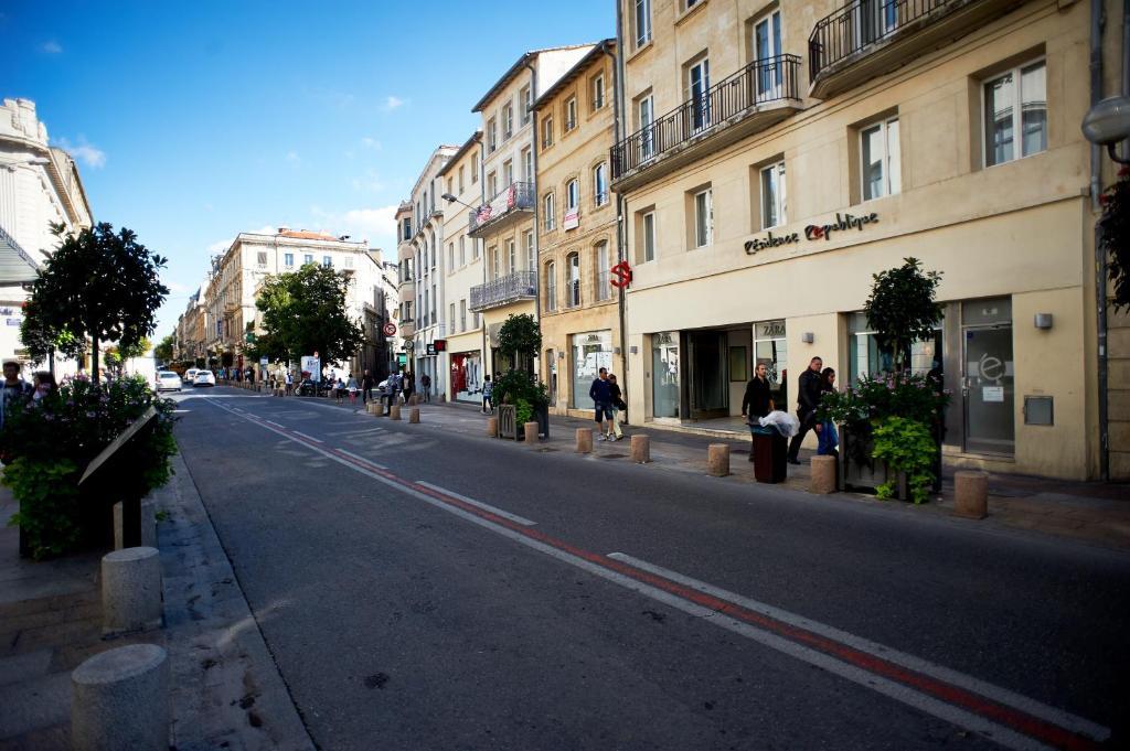 Uxco Republique Aparthotel Avignon Exterior photo